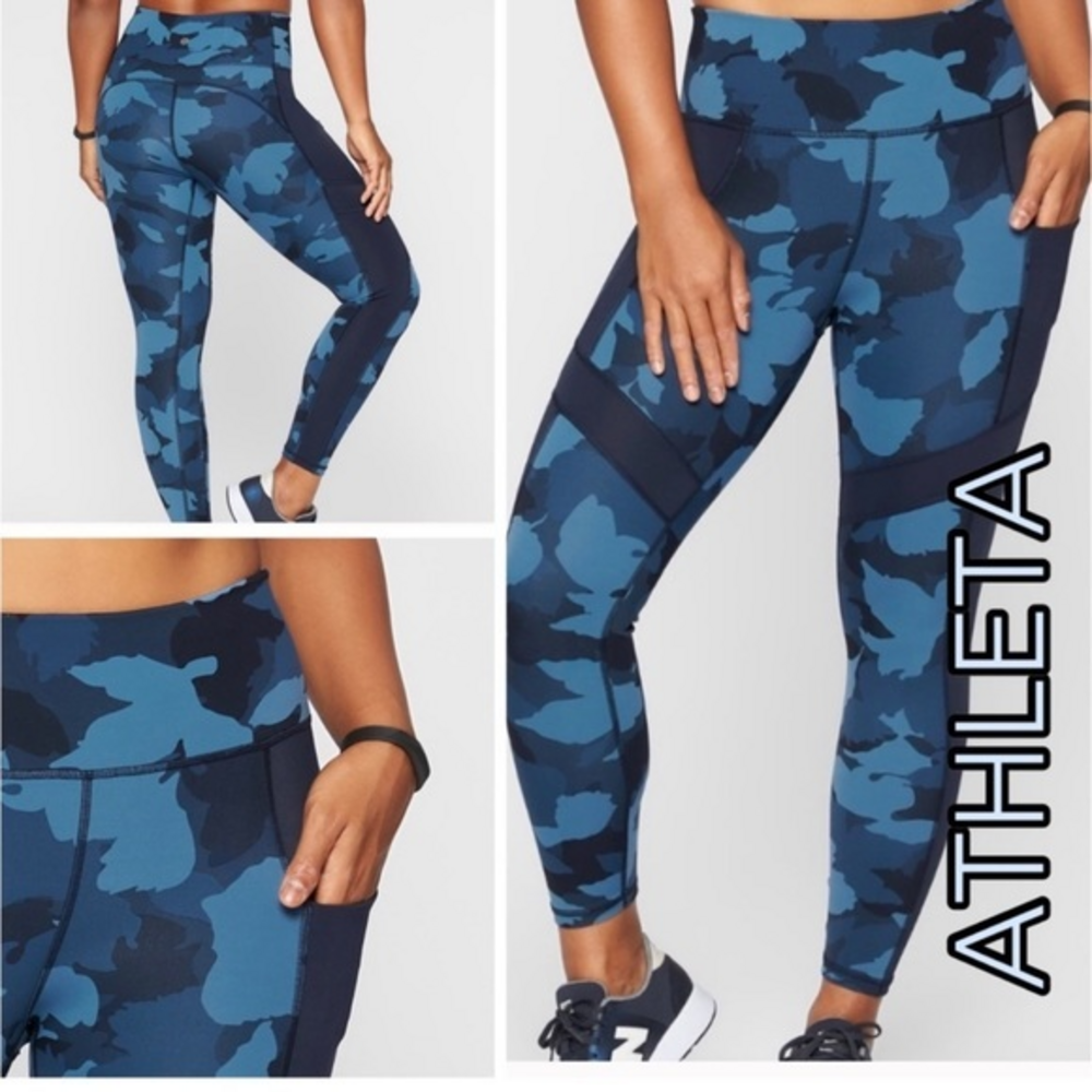 Athleta All In Camo 7/8 Tight Pant - S